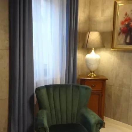 Filsdeger Haz Oda ve Kahvaltı Eğri