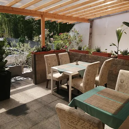 Filsdeger Haz - & Apartmans Отель типа 
