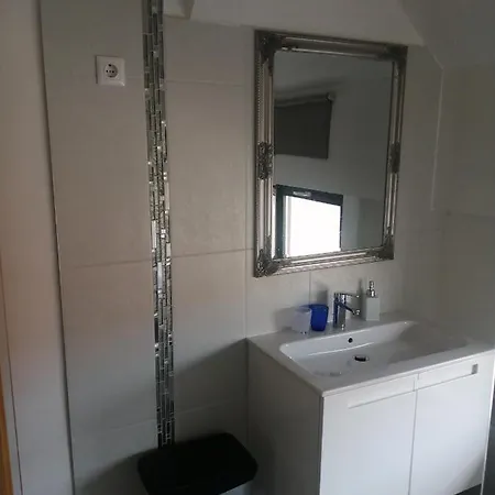 Filsdeger Haz Oda ve Kahvaltı 3*